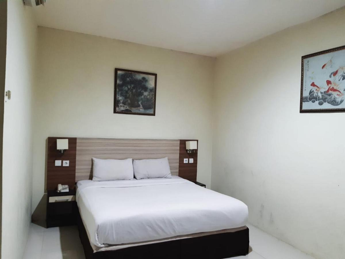 Hotel Agraha Makassar Bagian luar foto
