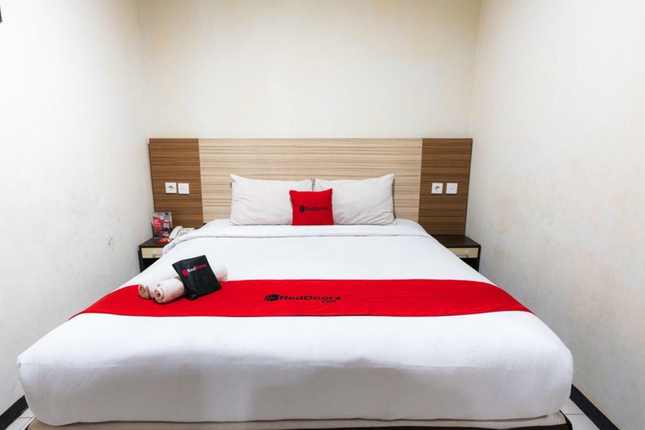 Hotel Agraha Makassar Bagian luar foto