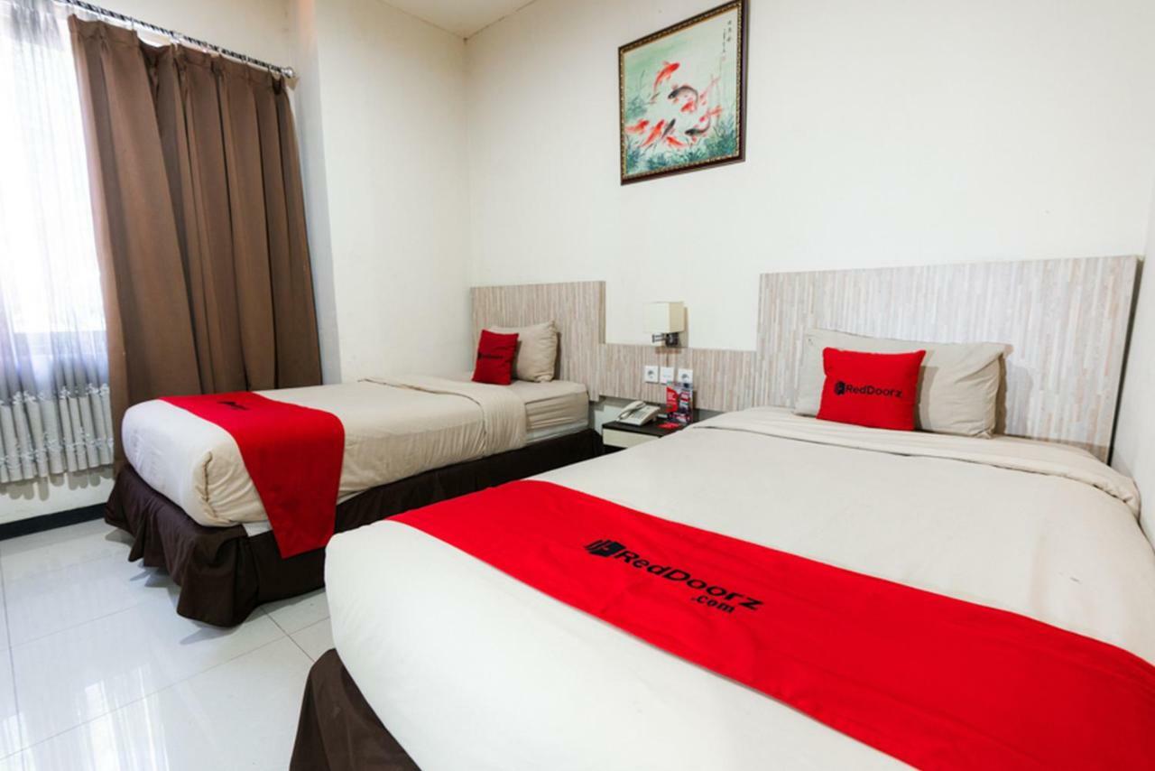 Hotel Agraha Makassar Bagian luar foto
