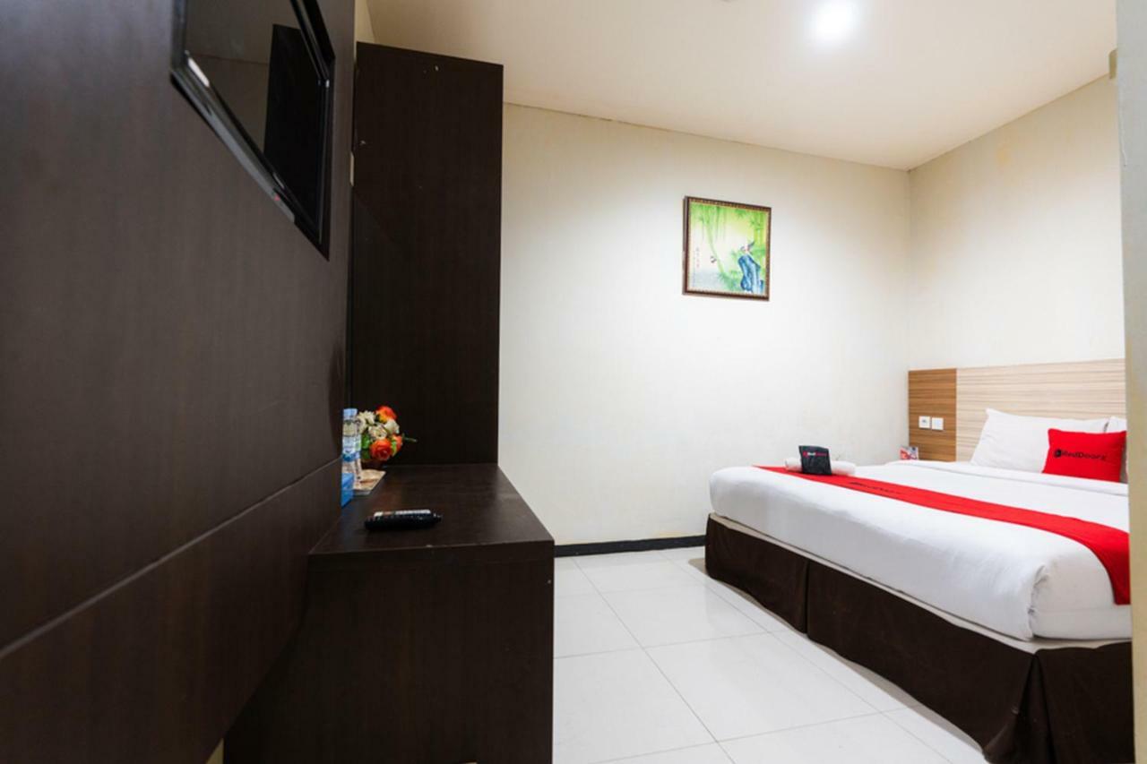 Hotel Agraha Makassar Bagian luar foto