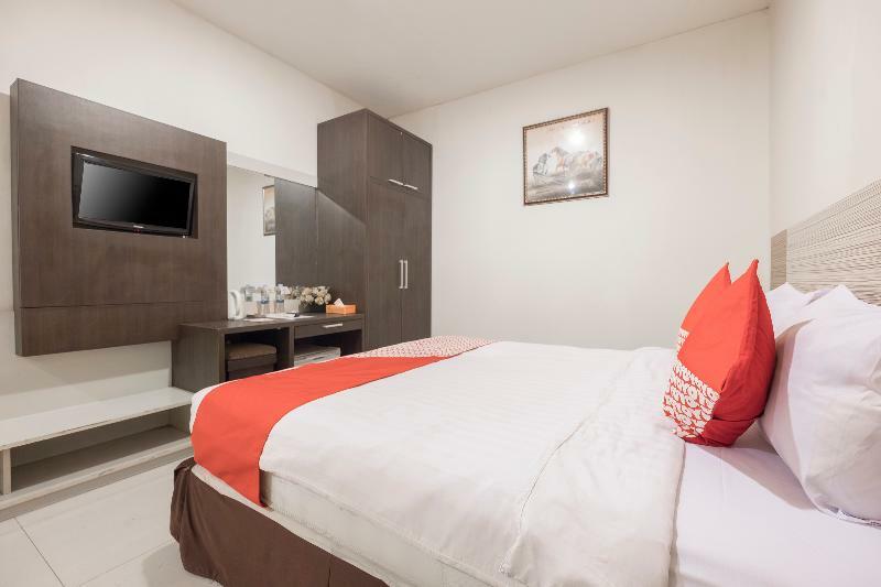 Hotel Agraha Makassar Bagian luar foto